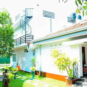 Guest house Mama Beach, Negombo